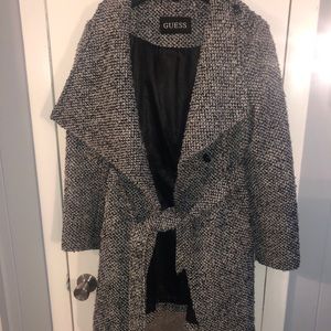 Stylish Guess trench coat